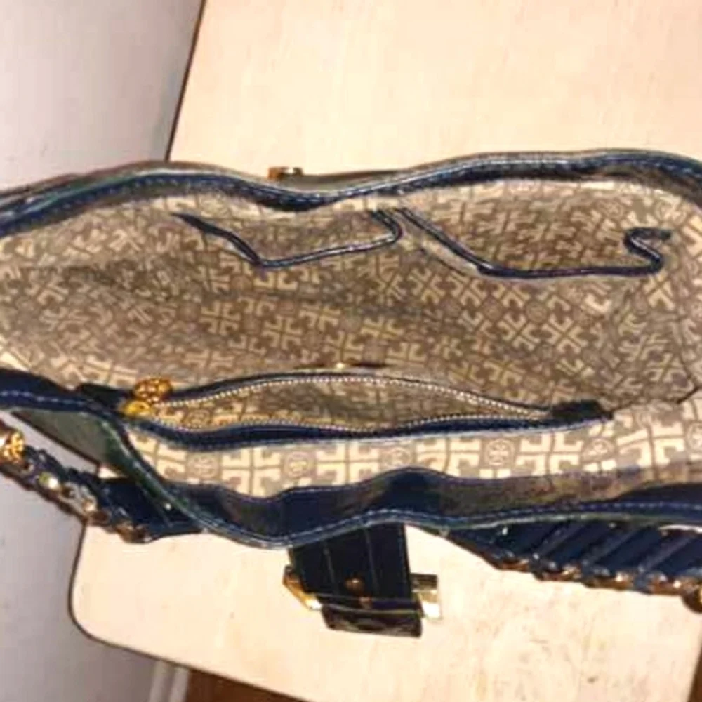 Tory Burch Purse | Horseshoe Hobo Bag